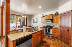 New - Golfers View - on Golf Course - Close to park and lake